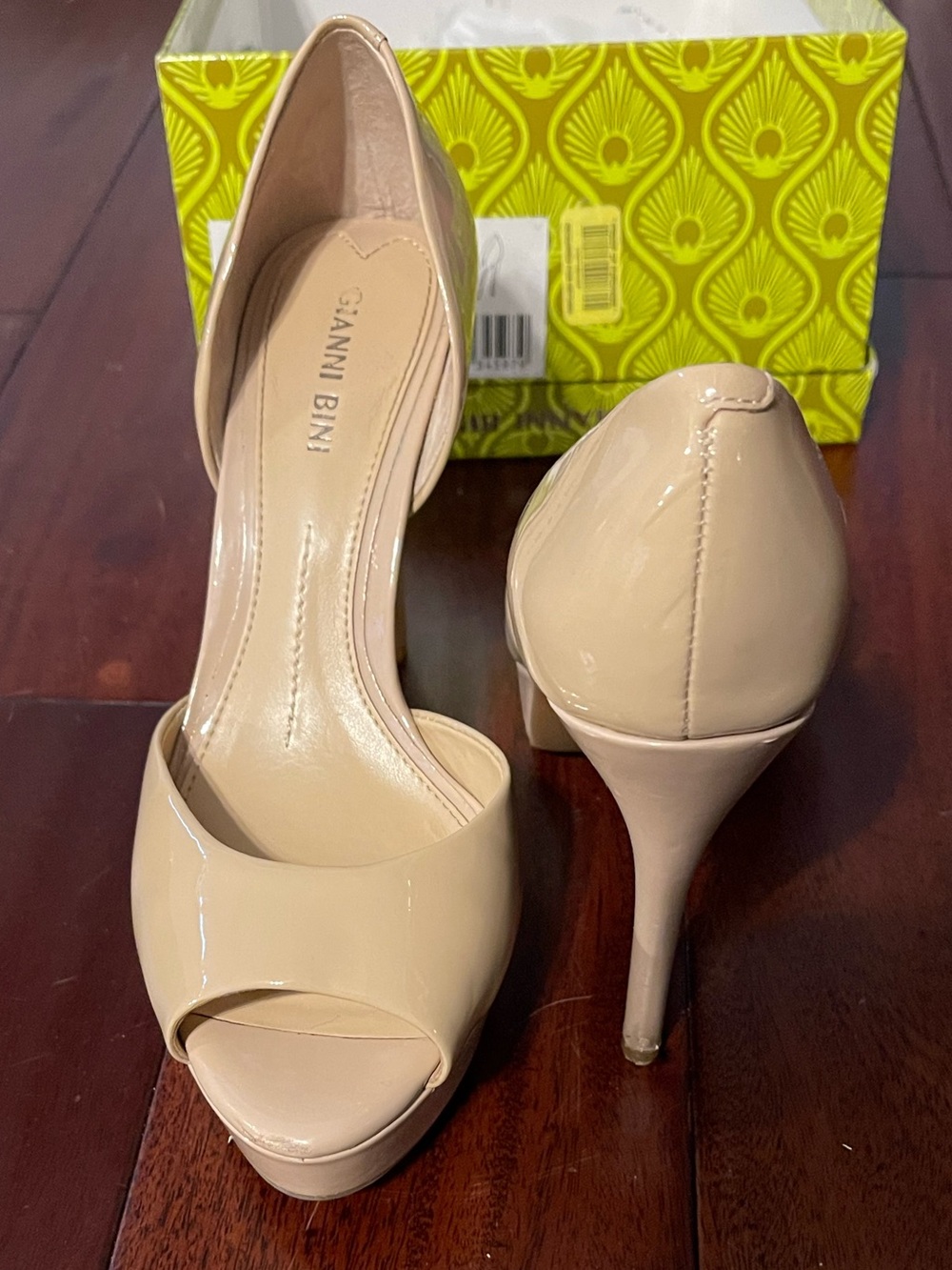 Gianni Bini Nude Patent Peep-Toe Platform Heels
